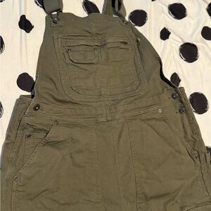 Women’s Duluth Firehose Stretch Olive Green Overalls Sz L x 31